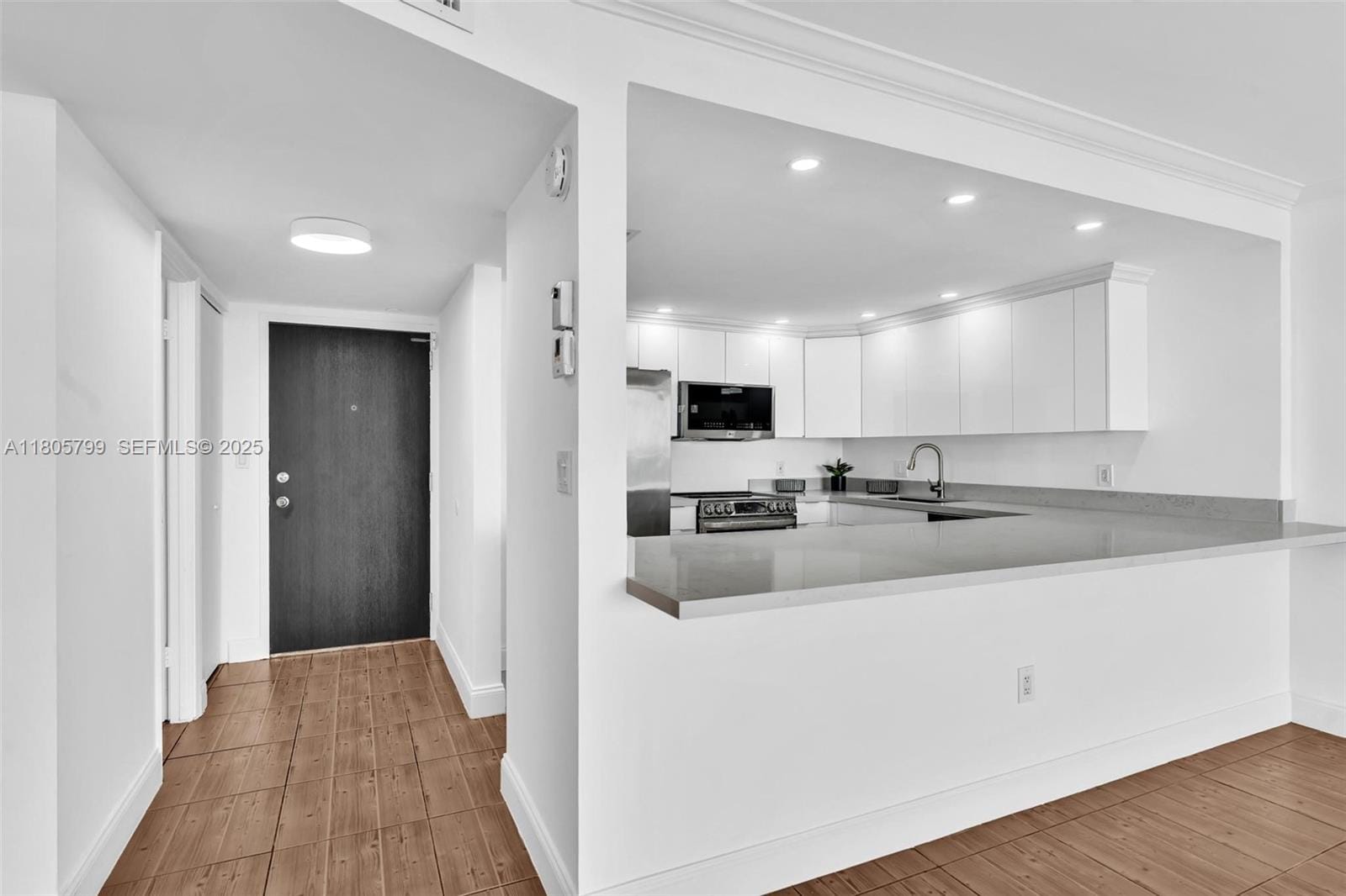 2801 NE 183rd Street 1703W — photo 9