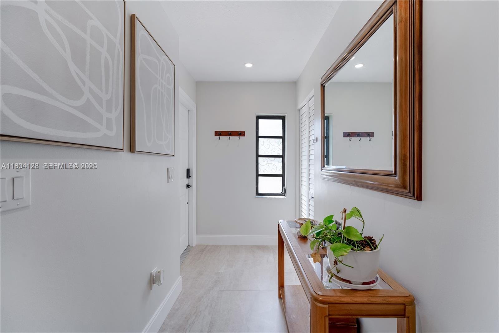 21830 Cypress Circle 27E — photo 2