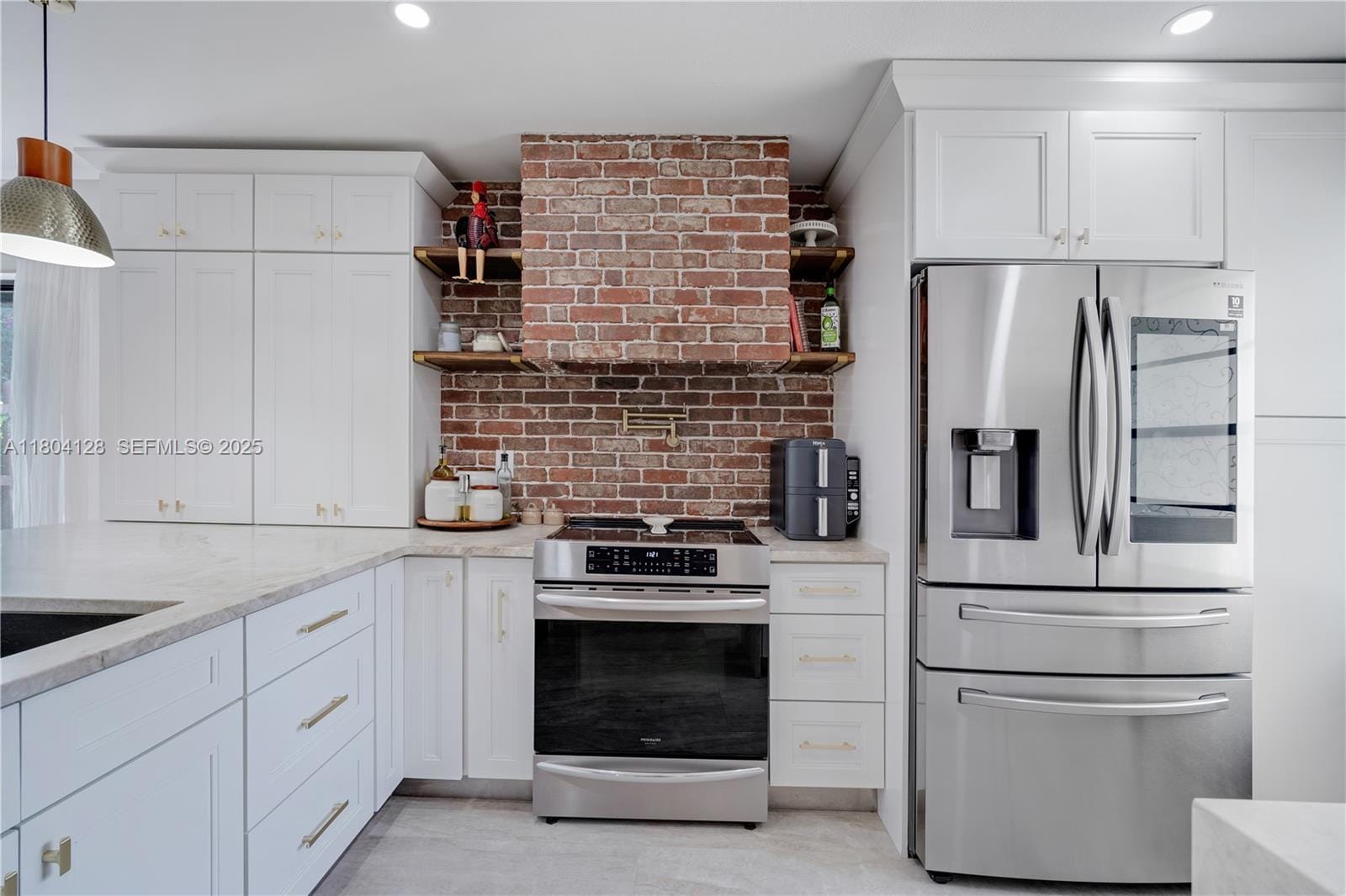21830 Cypress Circle 27E — photo 5