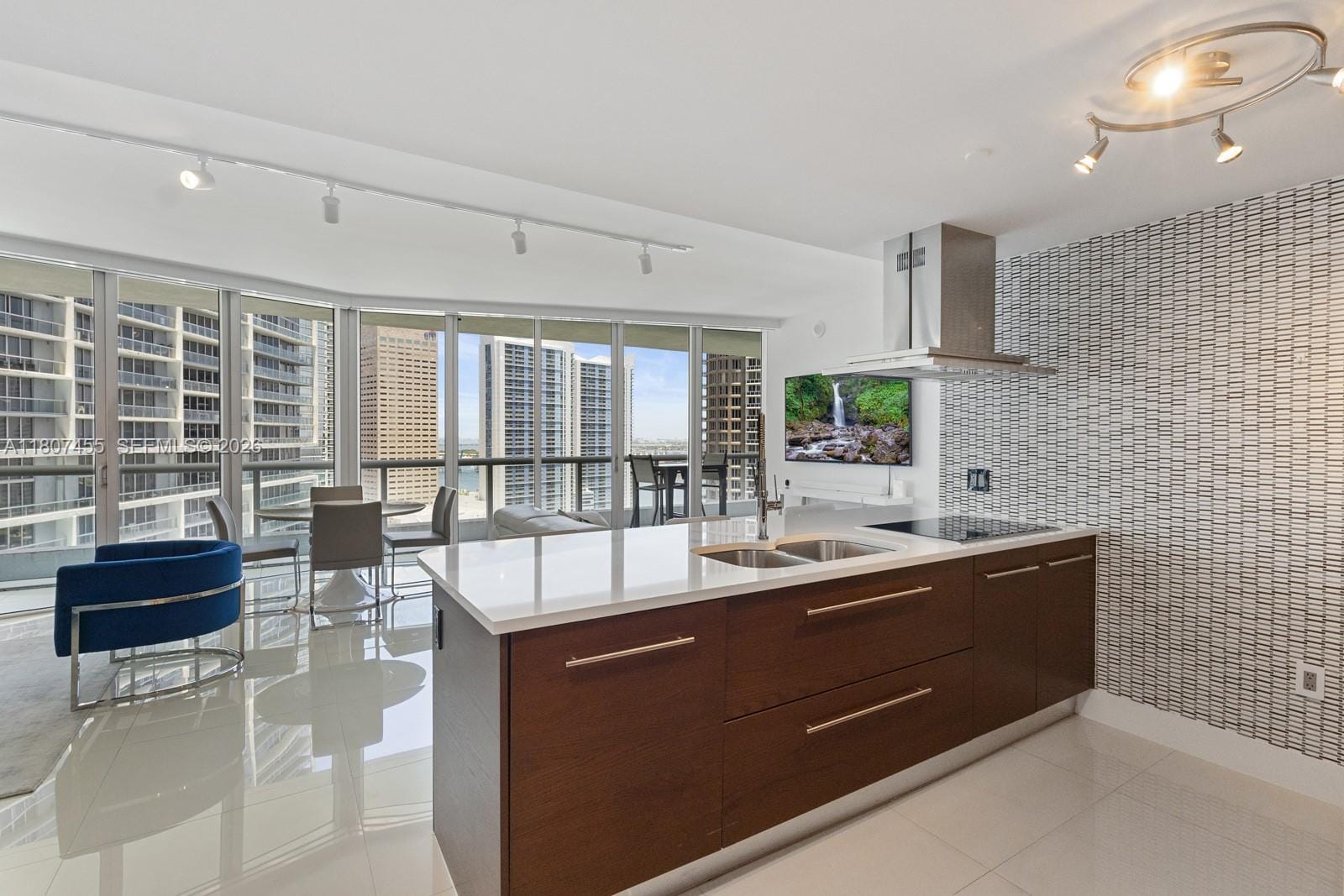 495 Brickell Avenue 2304, Miami, FL 33131 photo 20