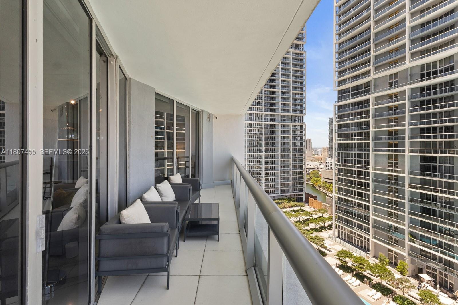 495 Brickell Avenue 2304, Miami, FL 33131 photo 24