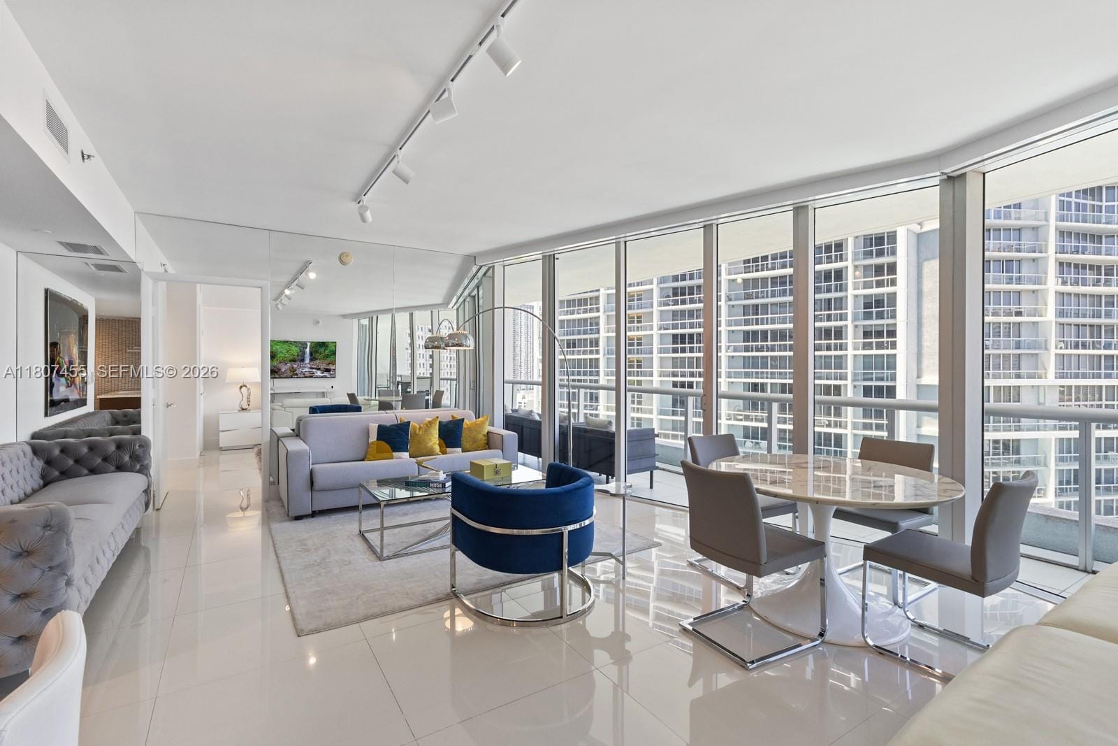 495 Brickell Avenue 2304, Miami, FL 33131 photo 7