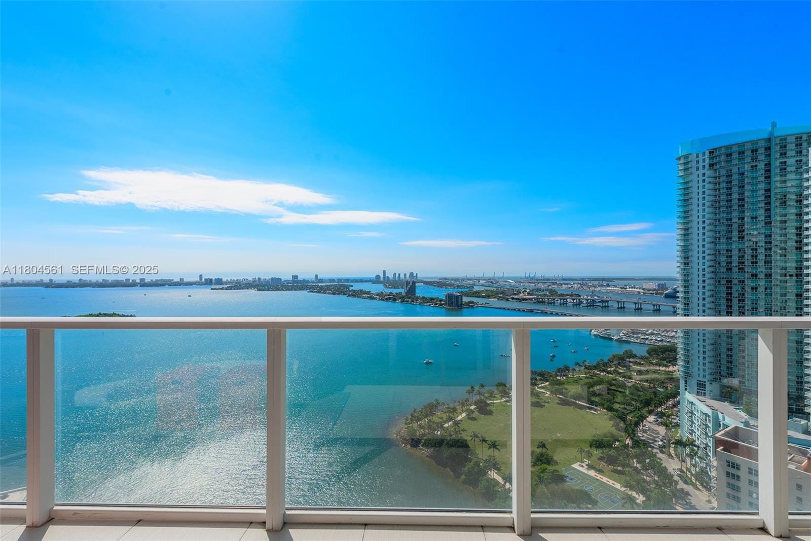2020 N Bayshore Drive 3105 — photo 6