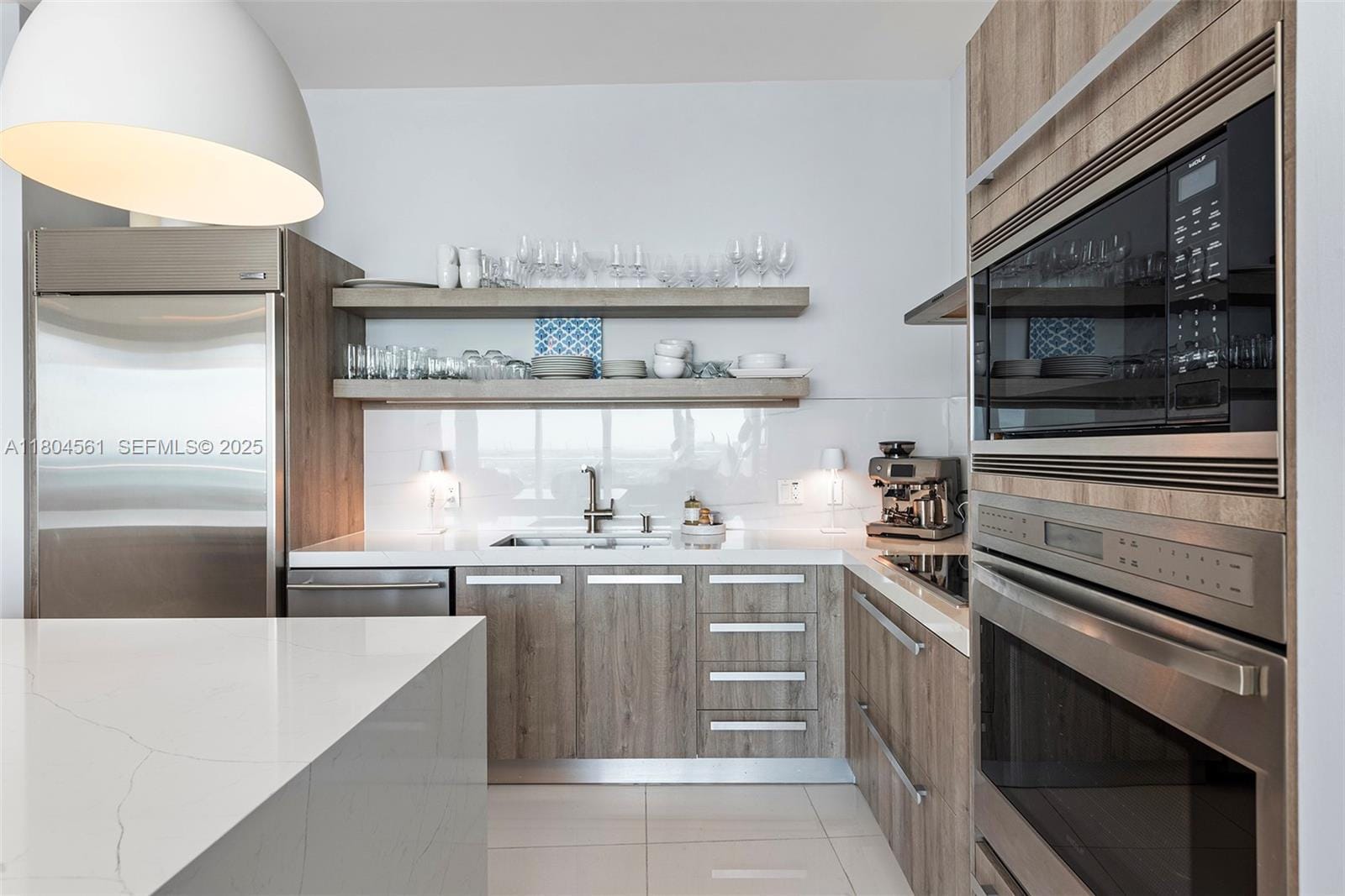 2020 N Bayshore Drive 3105 — photo 9