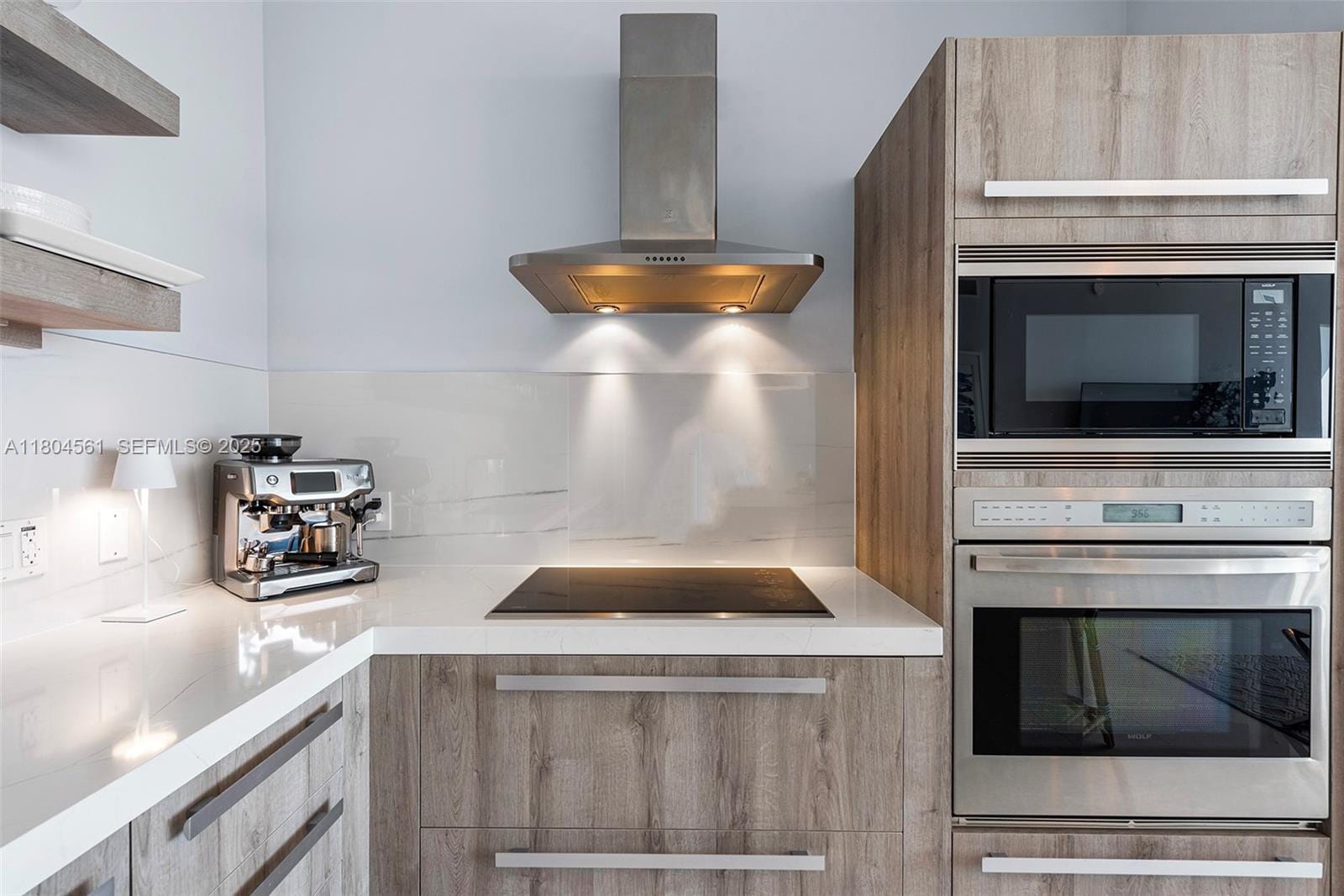 2020 N Bayshore Drive 3105 — photo 10