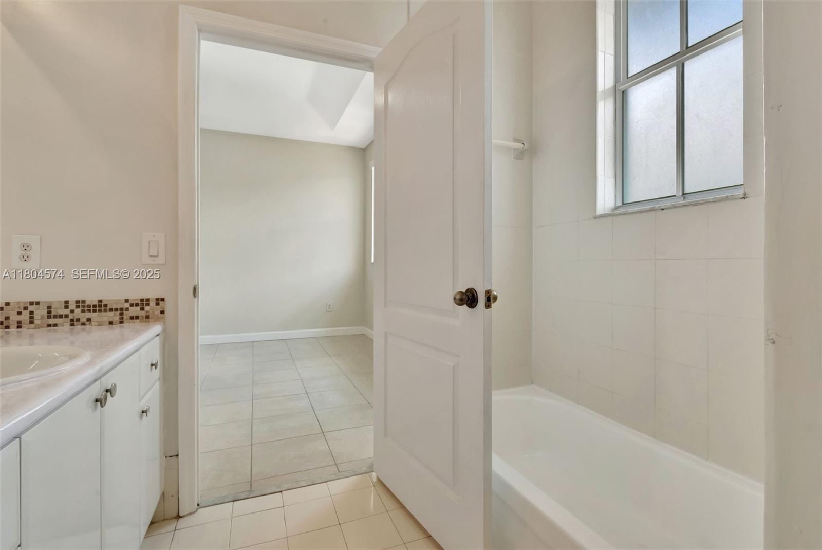 8199 W 36th Avenue 5, Hialeah, FL 33018 photo 25