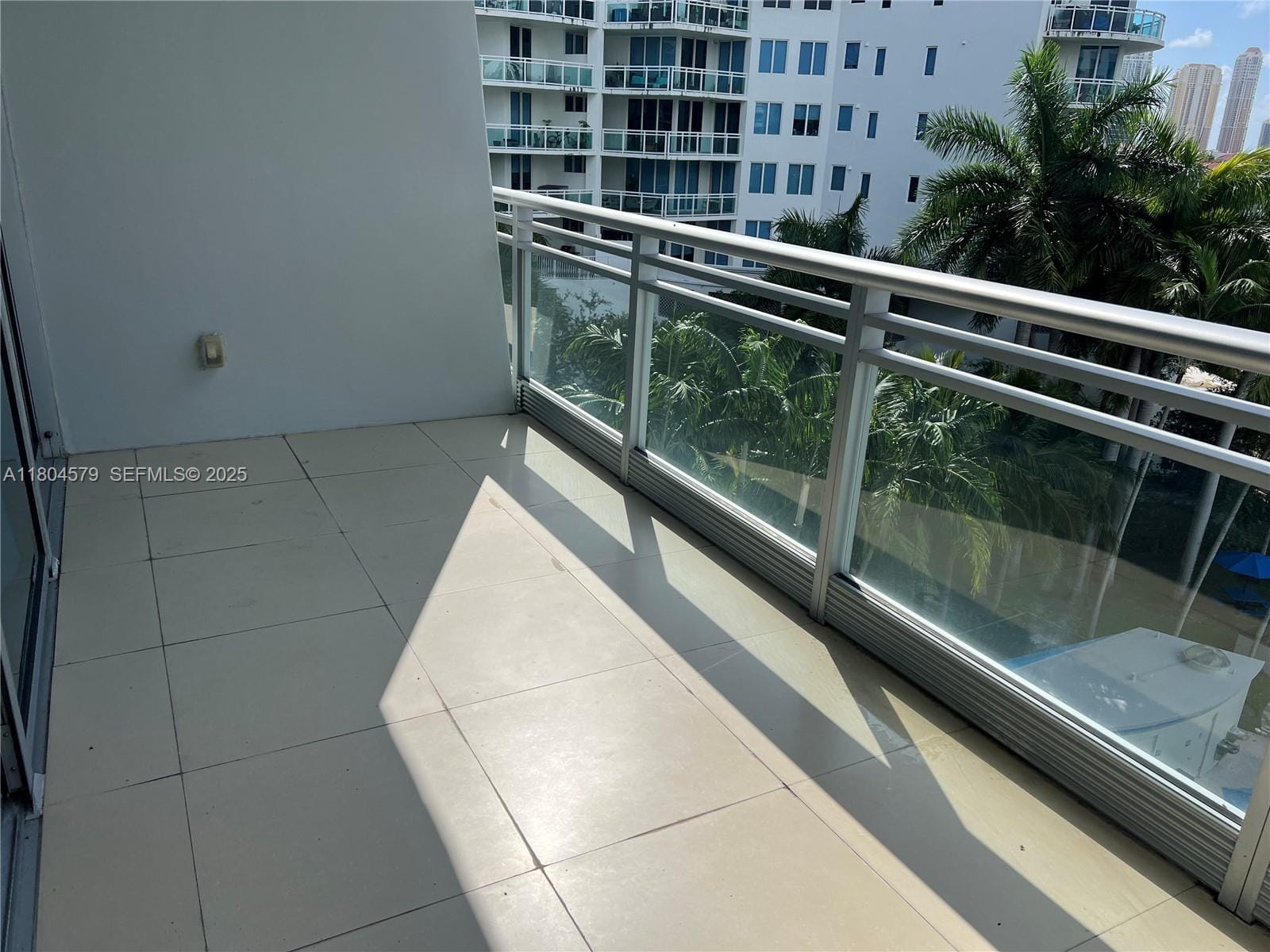 2950 NE 188th Street 444, Aventura, FL 33180 photo 19