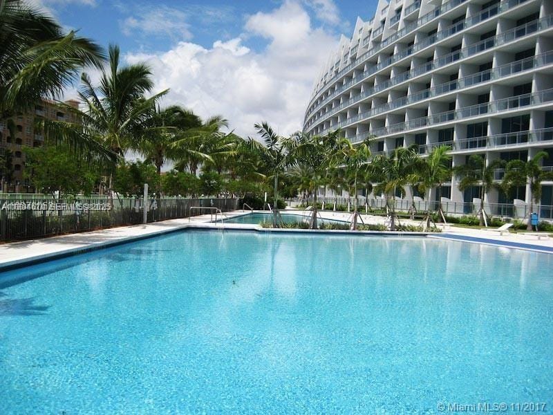 2950 NE 188th Street 444, Aventura, FL 33180 photo 25