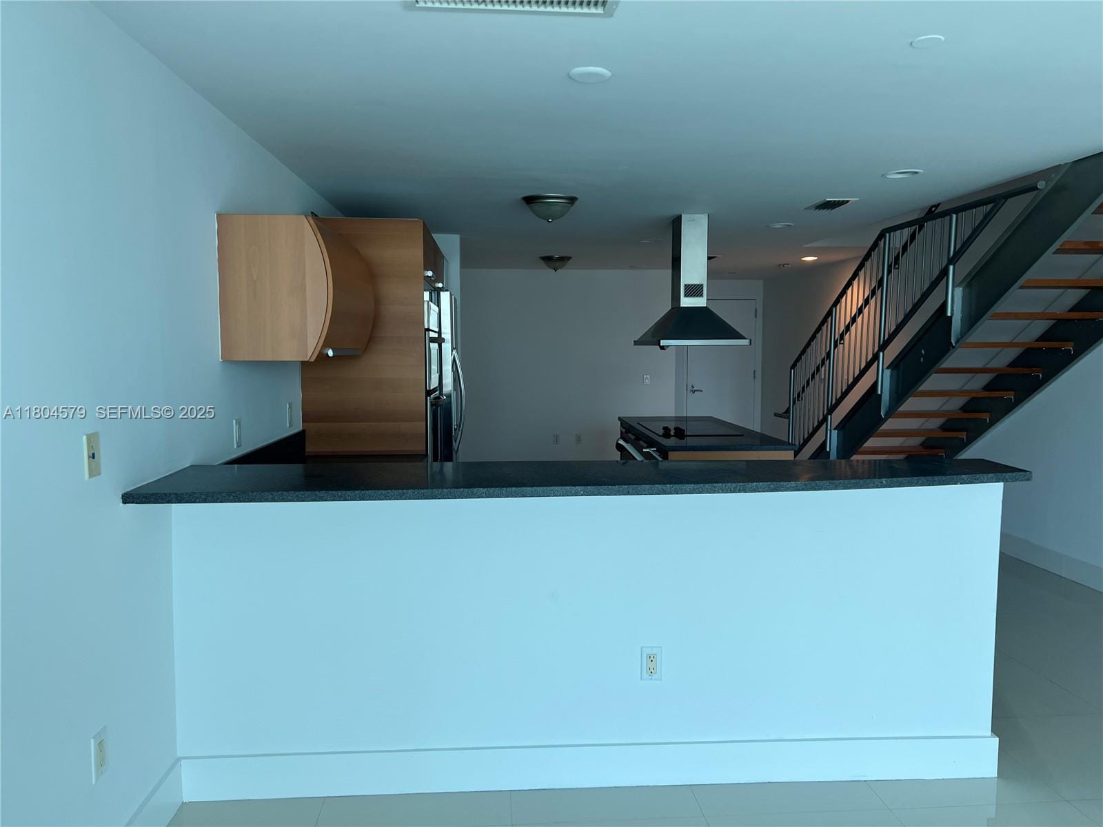 2950 NE 188th Street 444 — photo 8
