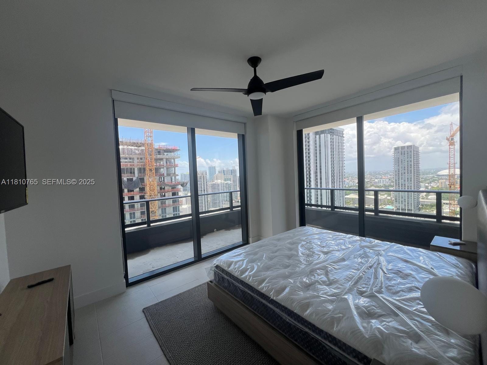 159 NE 6th Street 3205, Miami, FL 33132 photo 14