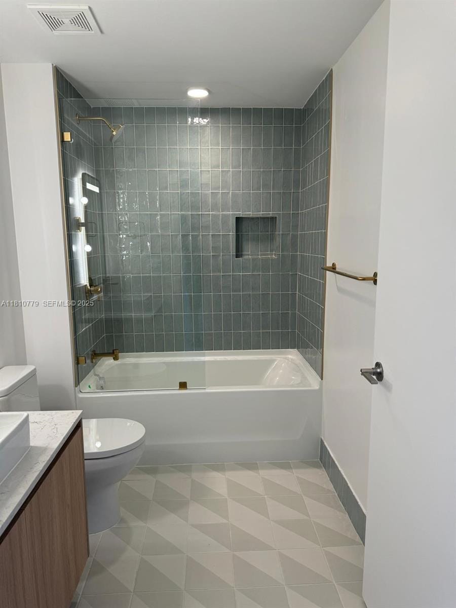 159 NE 6th Street 4215, Miami, FL 33132 photo 18