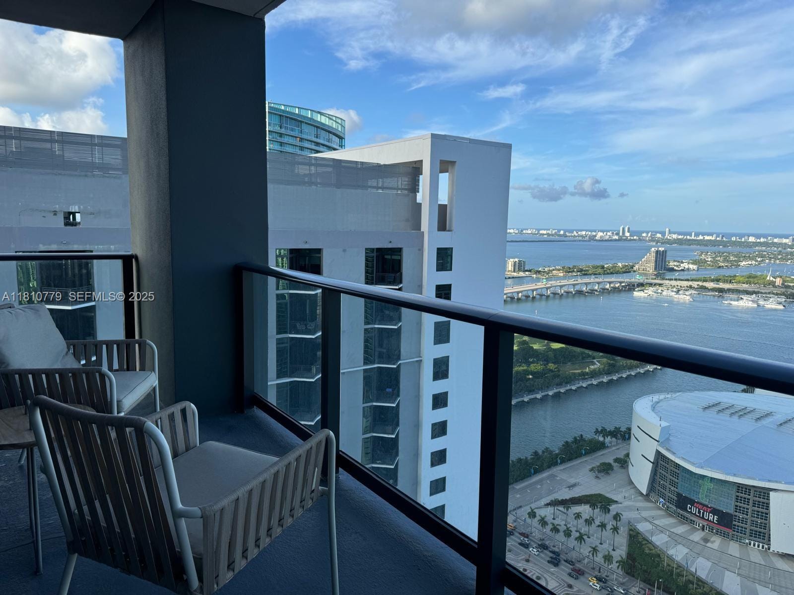 159 NE 6th Street 4215, Miami, FL 33132 photo 30