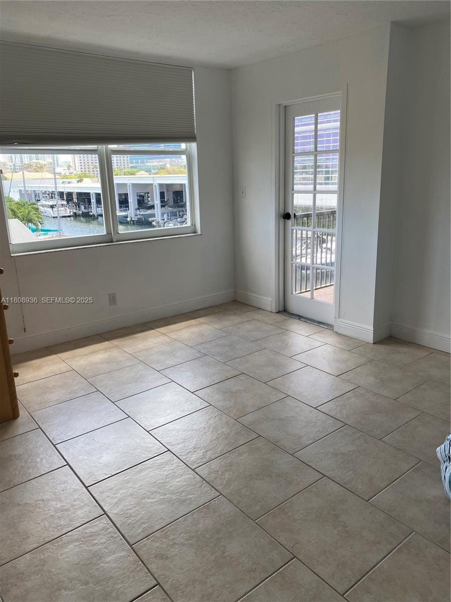 1424 SE 15th Street 45 — photo 5