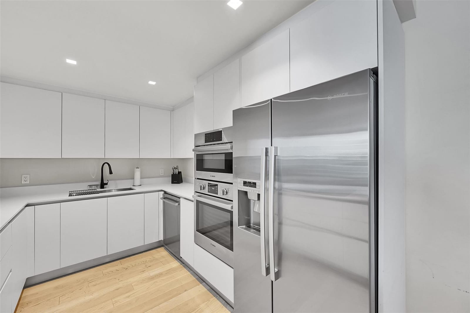 2301 Collins Avenue 1407, Miami Beach, FL 33139 photo 8