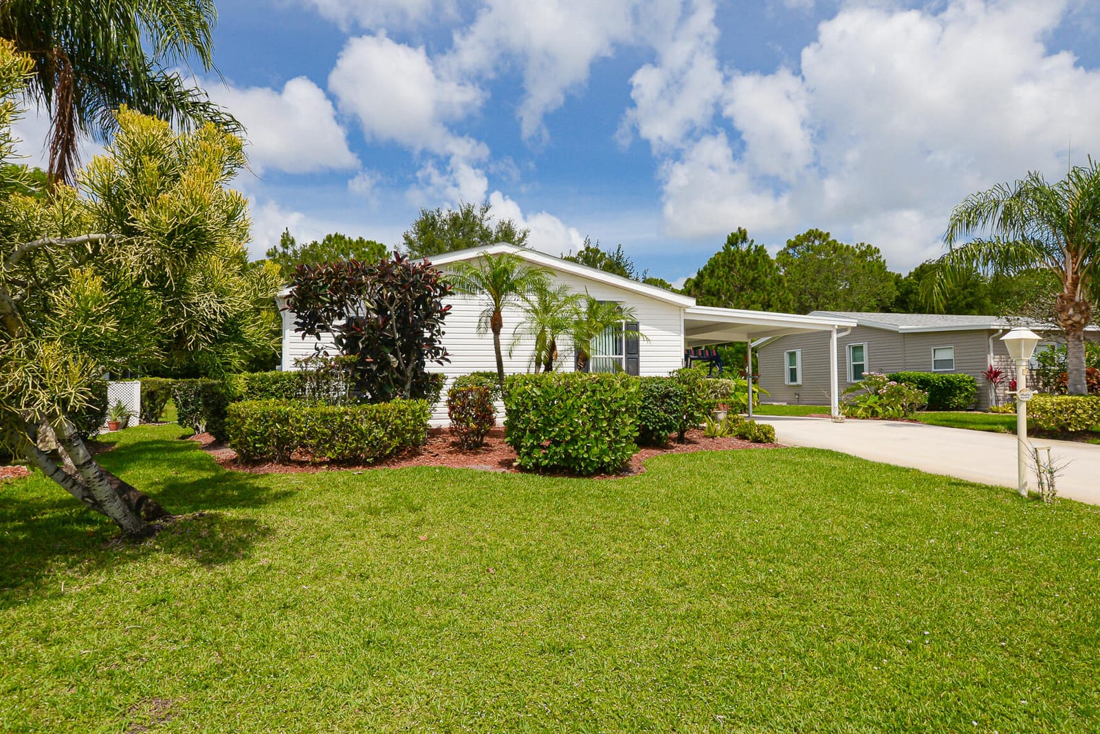 2924 Eagles Nest Way — photo 4