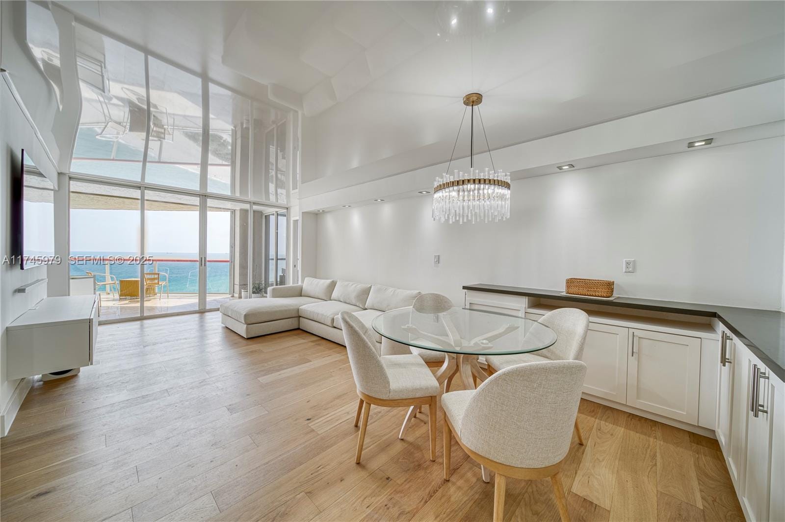 6767 Collins Avenue 1706, Miami Beach, FL 33141 photo 4