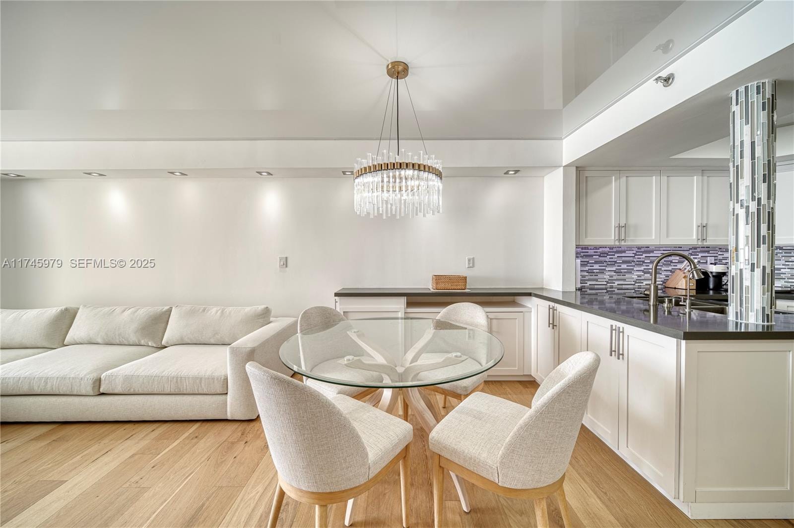 6767 Collins Avenue 1706, Miami Beach, FL 33141 photo 6