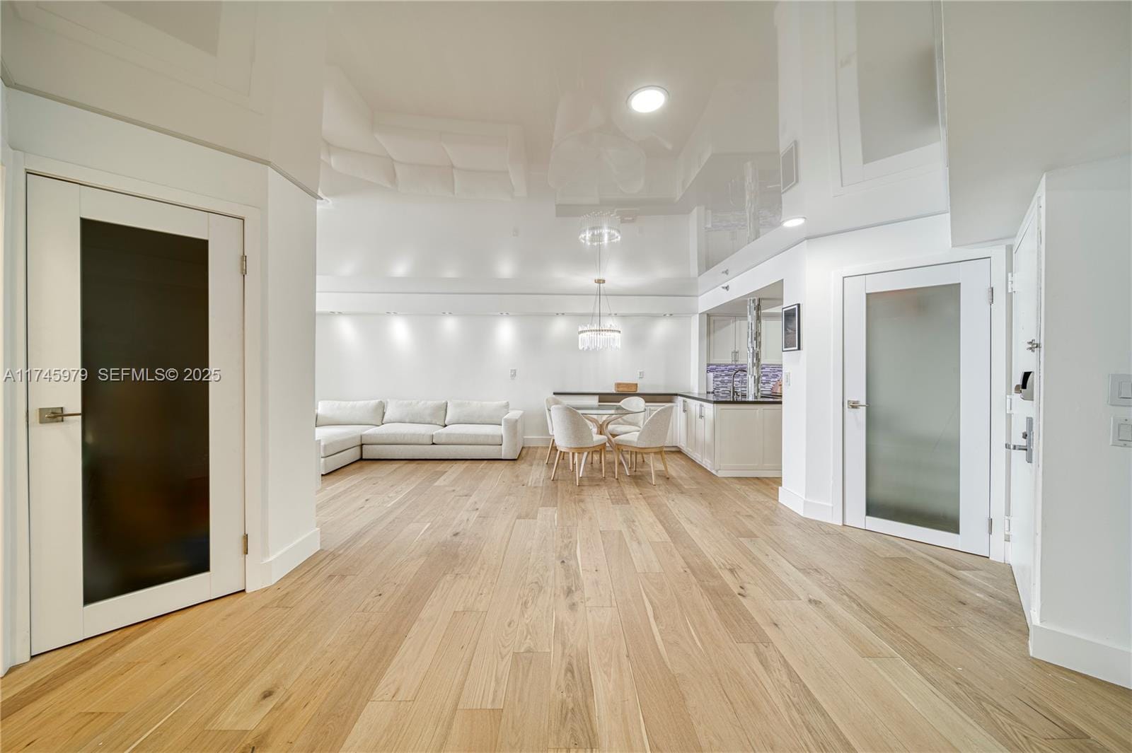 6767 Collins Avenue 1706, Miami Beach, FL 33141 photo 9