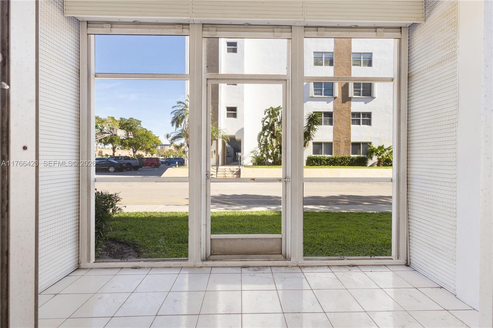 3040 NE 16th Avenue 104, Oakland Park, FL 33334 photo 23