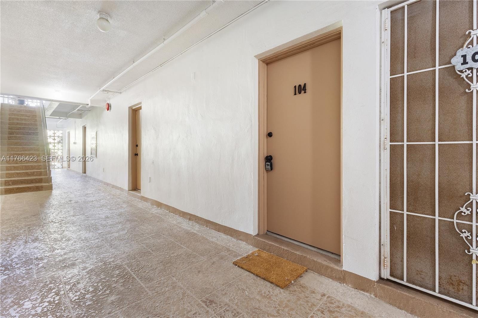 3040 NE 16th Avenue 104, Oakland Park, FL 33334 photo 9