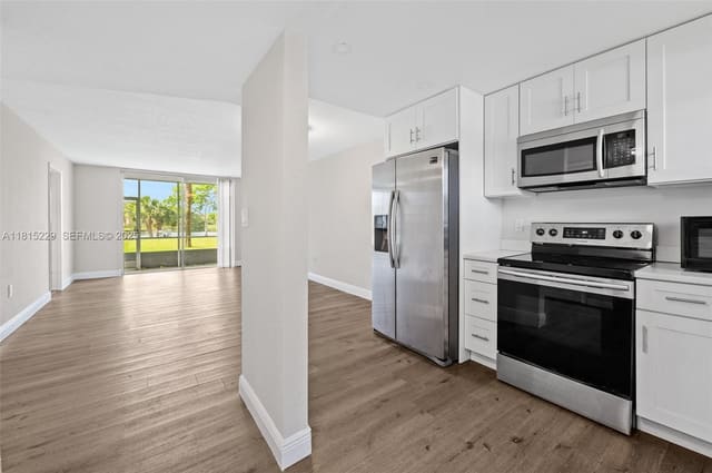 8060 N Sunrise Lakes Drive 103, sold in Sunrise Lakes 27 Condo, Sunrise, FL