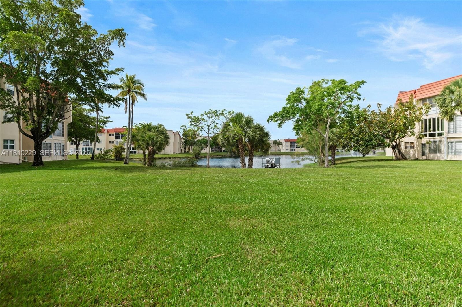 8060 N Sunrise Lakes Drive 103, Sunrise, FL 33322 photo 19