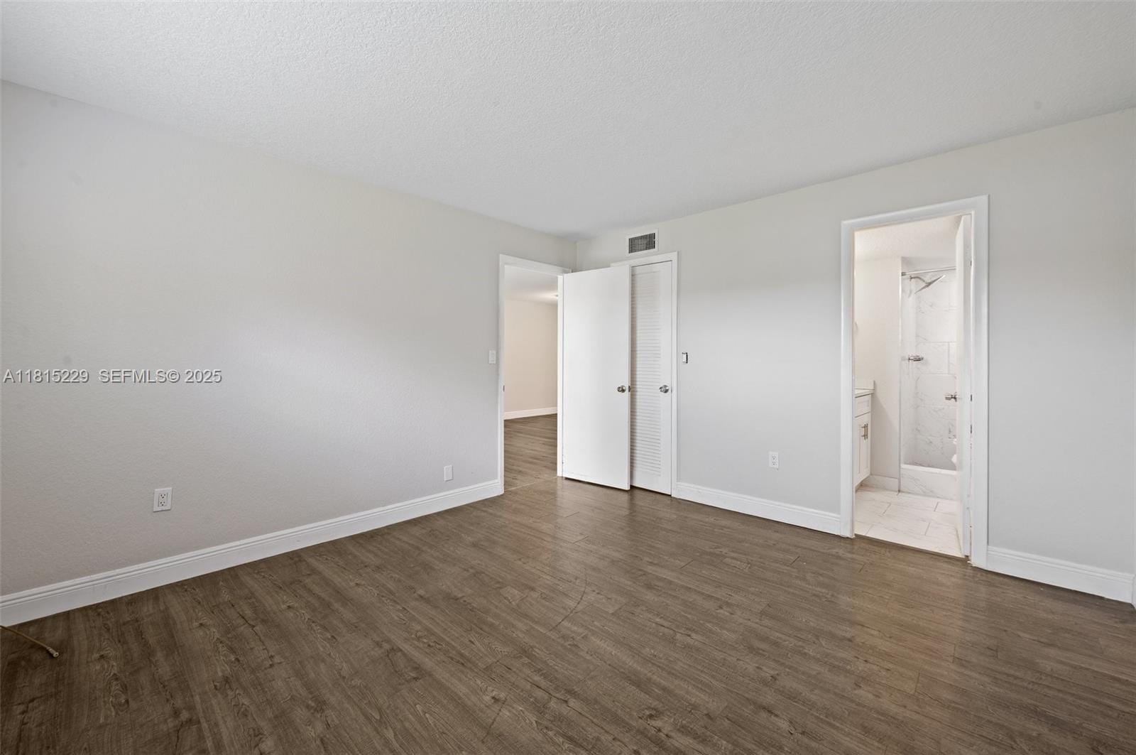 8060 N Sunrise Lakes Drive 103, Sunrise, FL 33322 photo 9