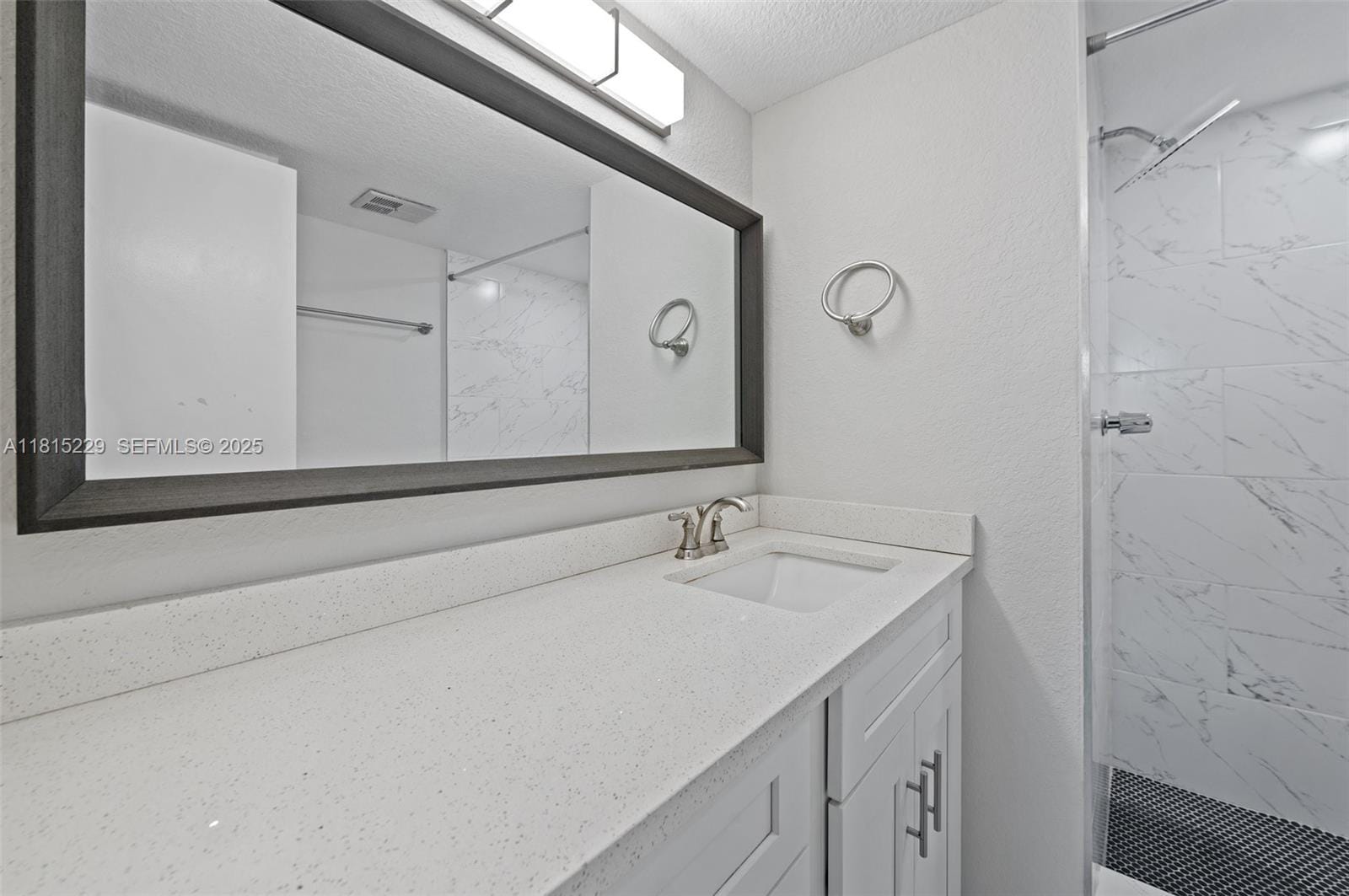 8060 N Sunrise Lakes Drive 103, Sunrise, FL 33322 photo 10