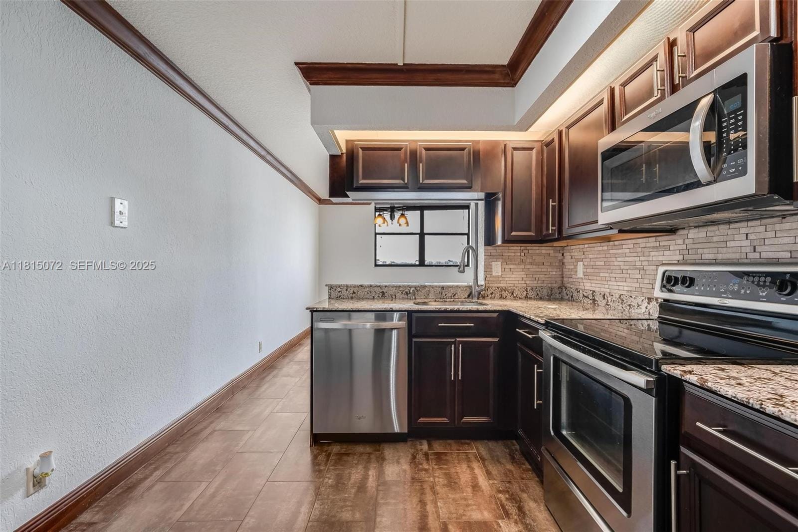 106 Lake Emerald Drive 210 — photo 10