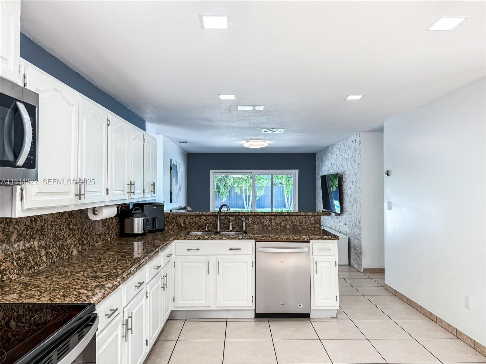 14751 SW 158th Street, Miami, FL 33187 photo 8