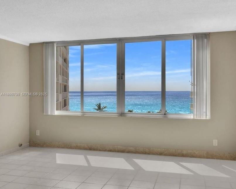 5401 Collins Avenue 428, Miami Beach, FL 33140 photo 3