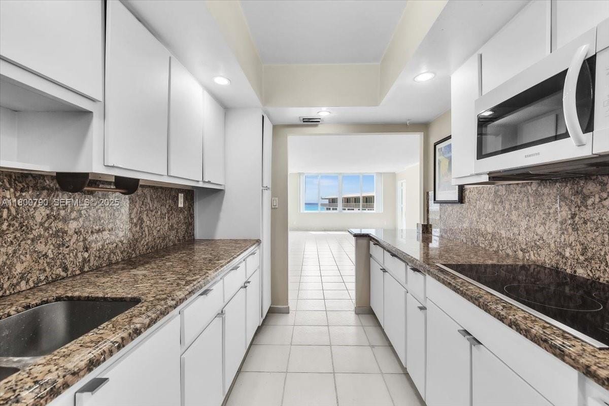 5401 Collins Avenue 428, Miami Beach, FL 33140 photo 4