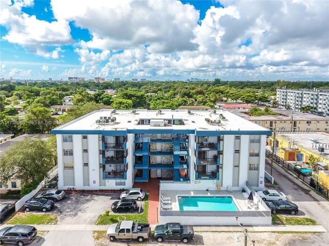 1230 NE 139th Street 411, North Miami, FL 33161
