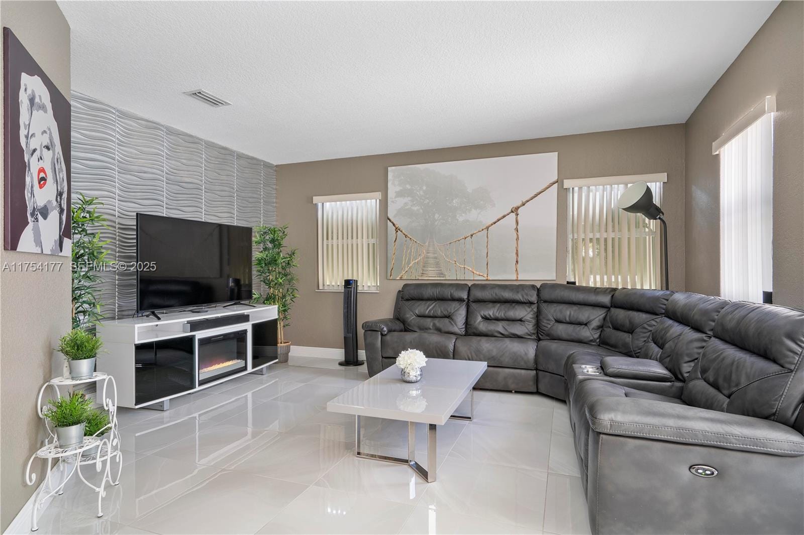 7546 NW 18th Drive, Pembroke Pines, FL 33024 photo 11