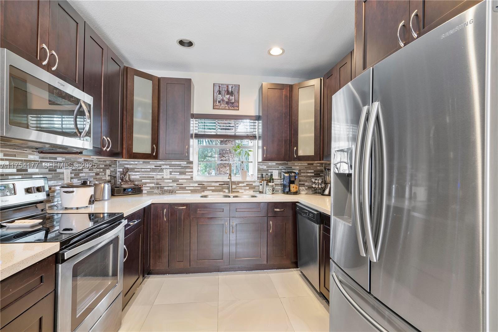 7546 NW 18th Drive, Pembroke Pines, FL 33024 photo 8