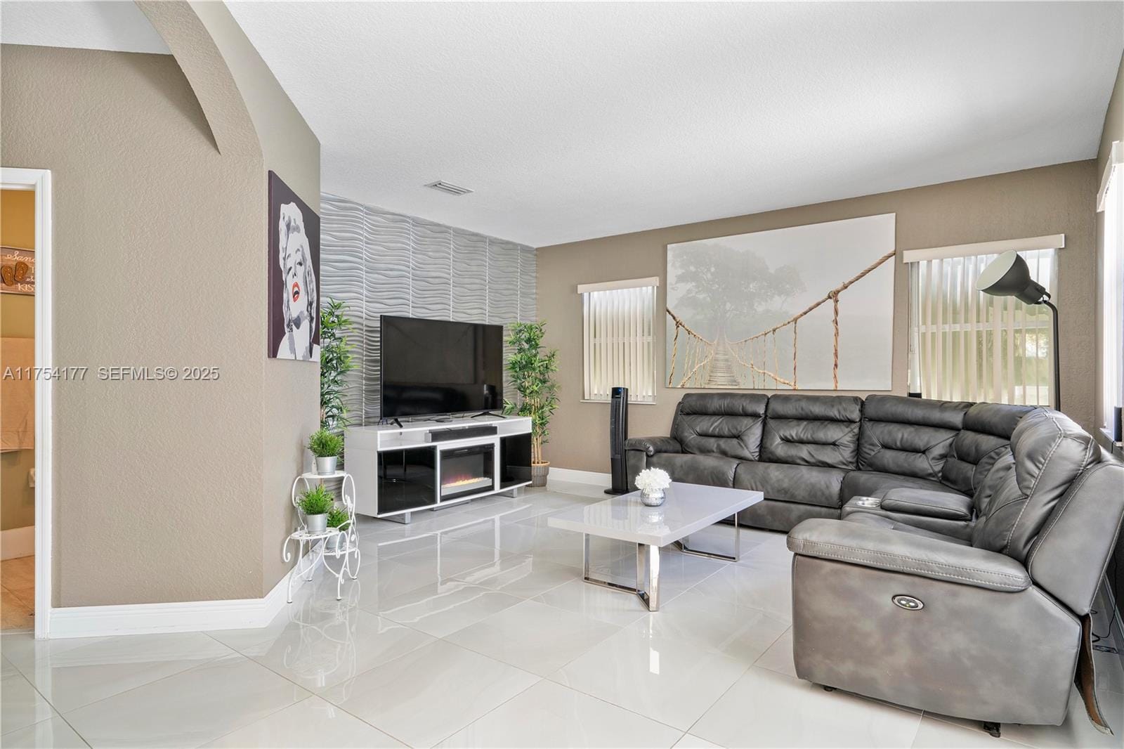 7546 NW 18th Drive, Pembroke Pines, FL 33024 photo 10