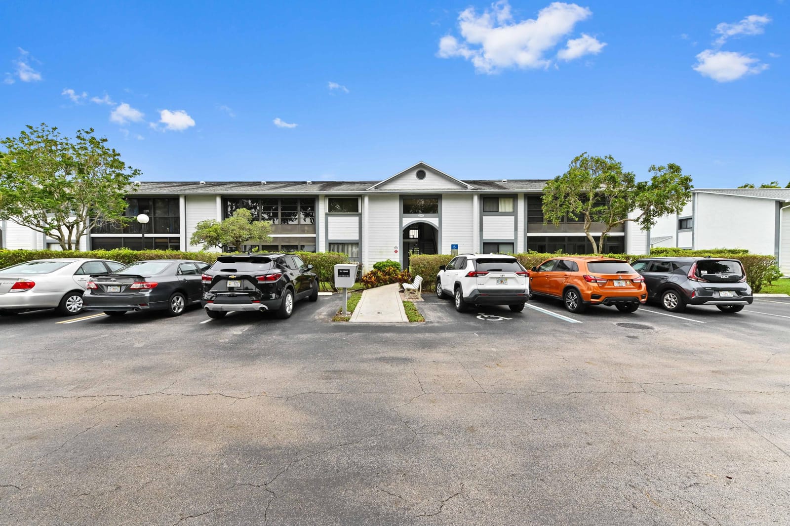 15445 Lakes Of Delray Boulevard 105, Delray Beach, FL 33484