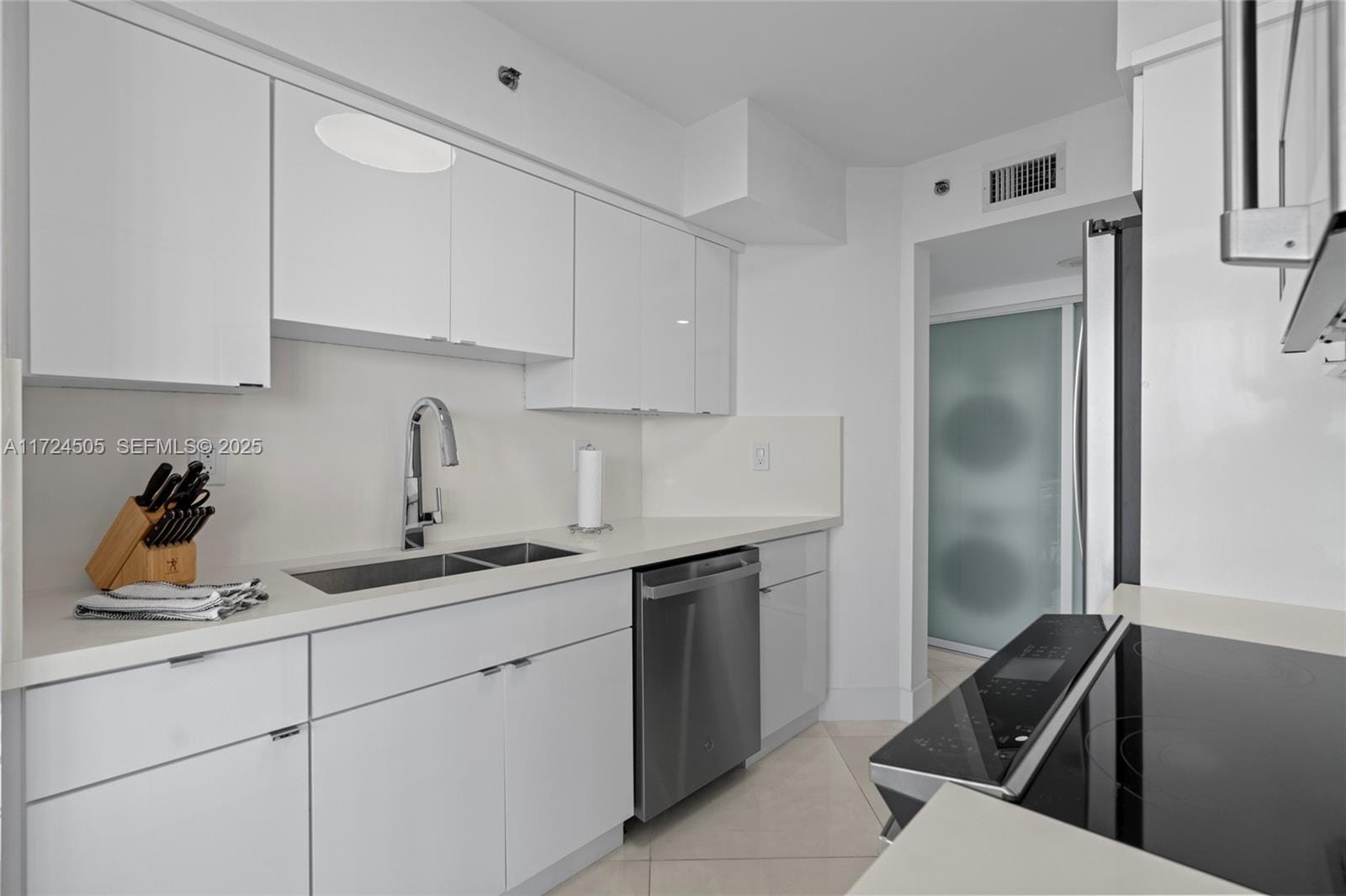 7330 Ocean Terrace 19-C, Miami Beach, FL 33141 photo 8