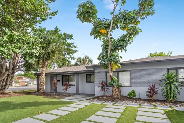 1413 NE 15th Avenue, sold in Verena Park, Fort Lauderdale, FL