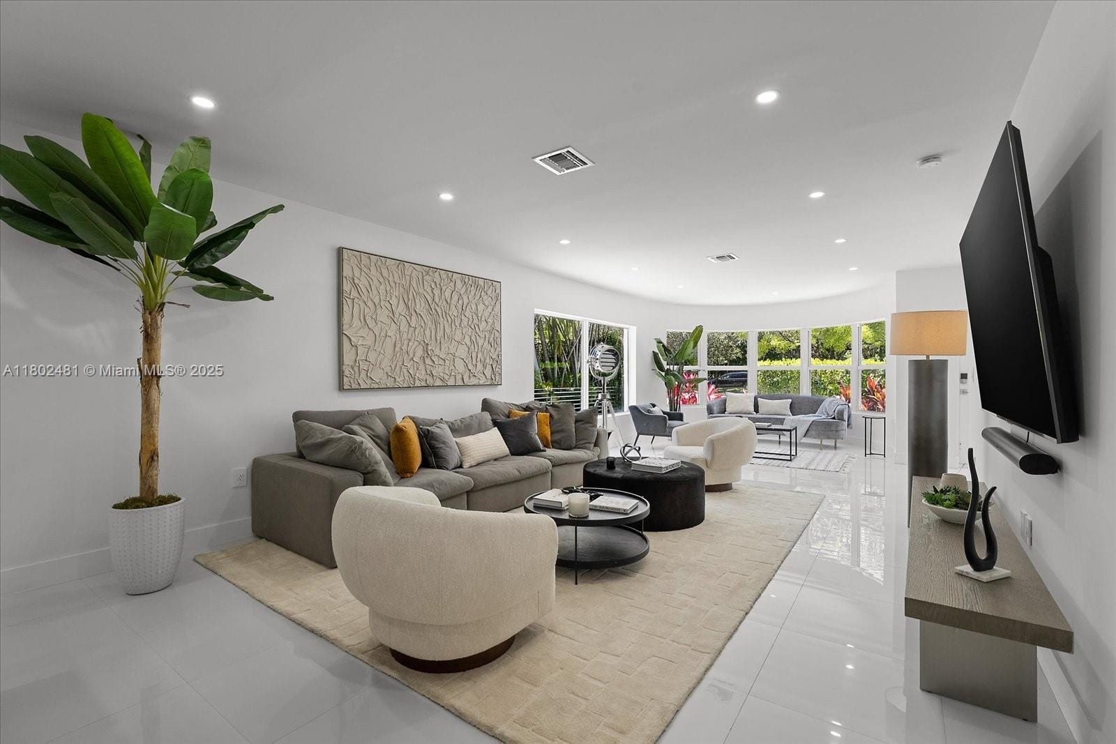 3020 Alton Road, Miami Beach, FL 33140 photo 3