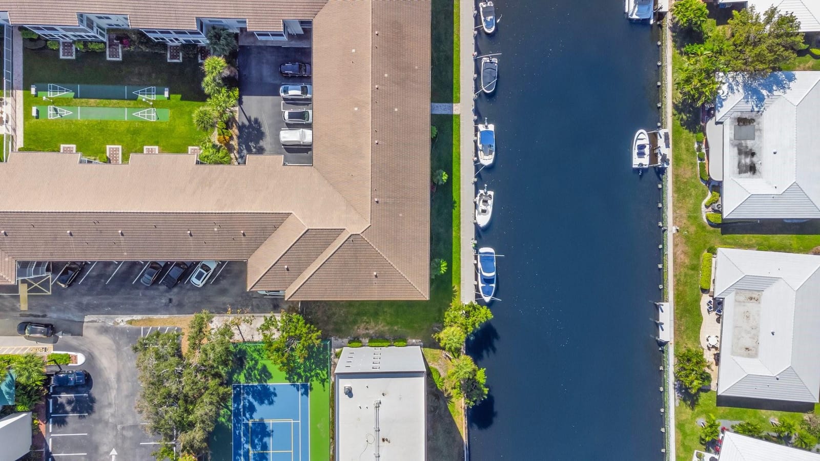 1461 S Ocean Boulevard 318, Lauderdale-By-The-Sea, FL 33062 photo 2