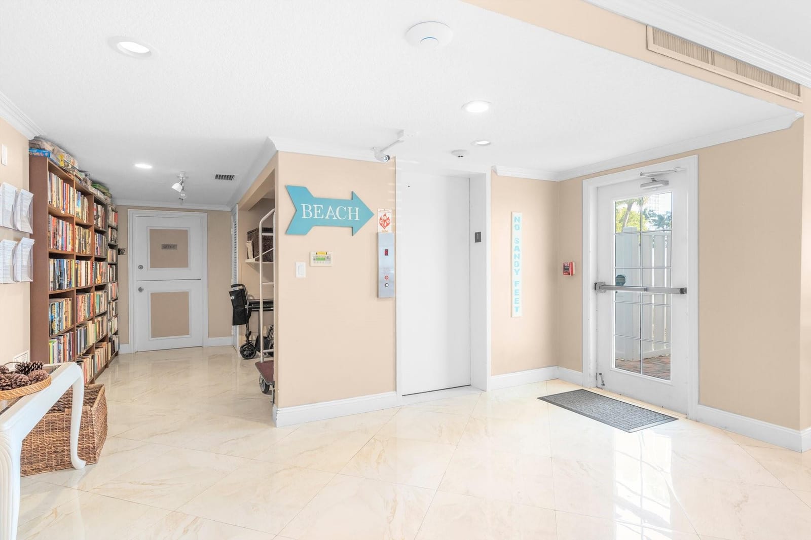1461 S Ocean Boulevard 318, Lauderdale-By-The-Sea, FL 33062 photo 23