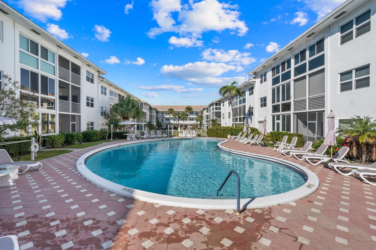 1461 S Ocean Boulevard 318, Lauderdale-By-The-Sea, FL 33062 photo 6
