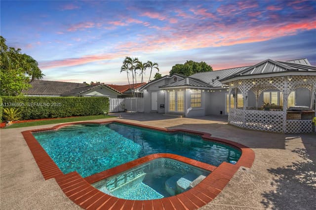 11500 SW 143rd Court, sold in California Hills, Miami, FL