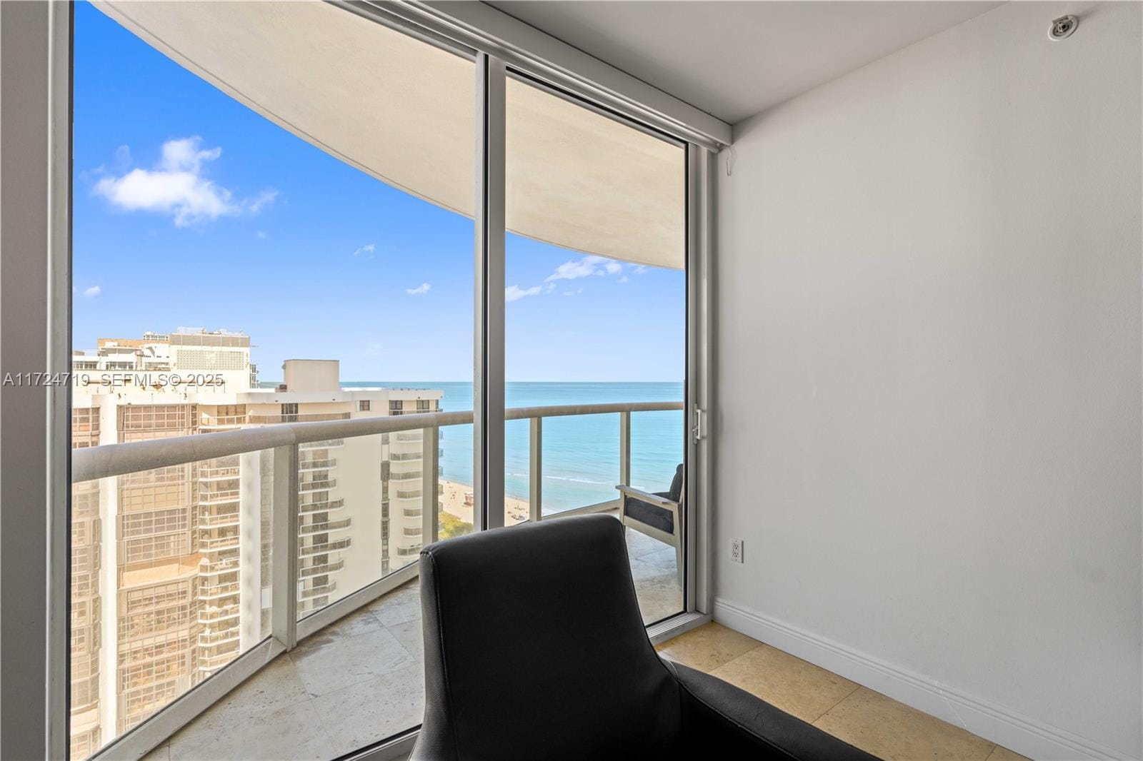 6365 Collins Avenue 1909, Miami Beach, FL 33141 photo 8