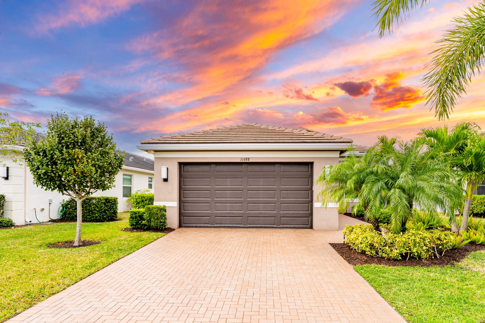 11688 SW Brighton Falls Drive, Port St. Lucie, FL 34987