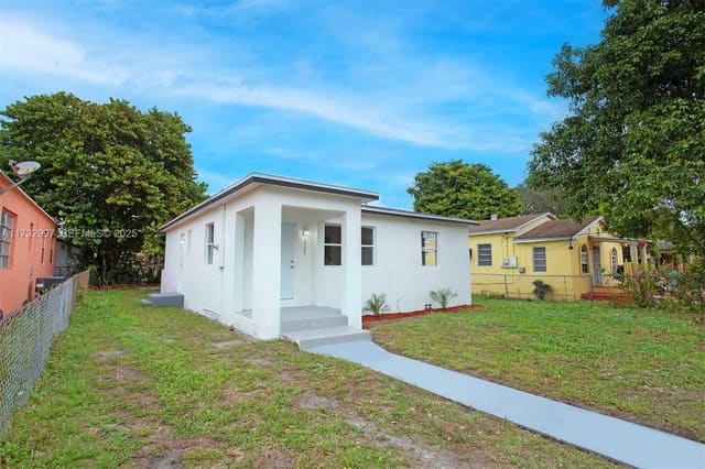 1923 NW 66th Street, sold in Orange Ridge East, Miami, FL