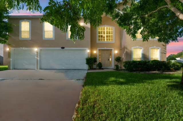 6057 Ridgelake Cir Circle, sold in Lakes at Sandridge, Vero Beach, FL