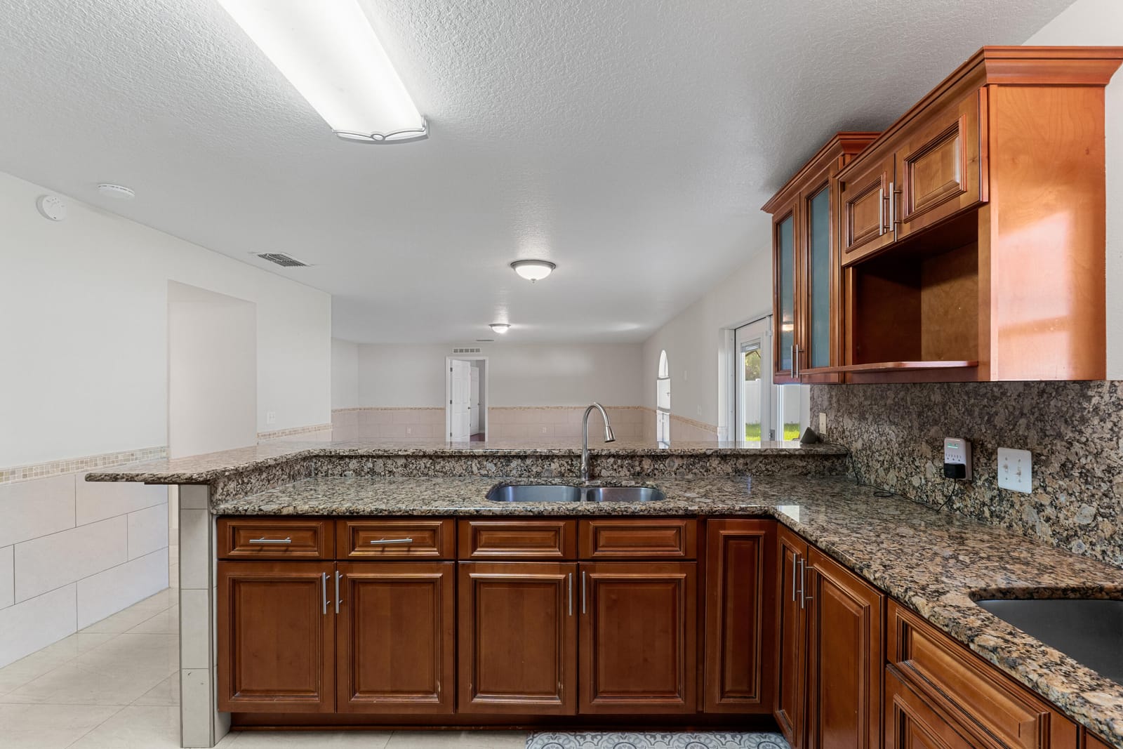 6057 Ridgelake Cir Circle, Vero Beach, FL 32967 photo 13