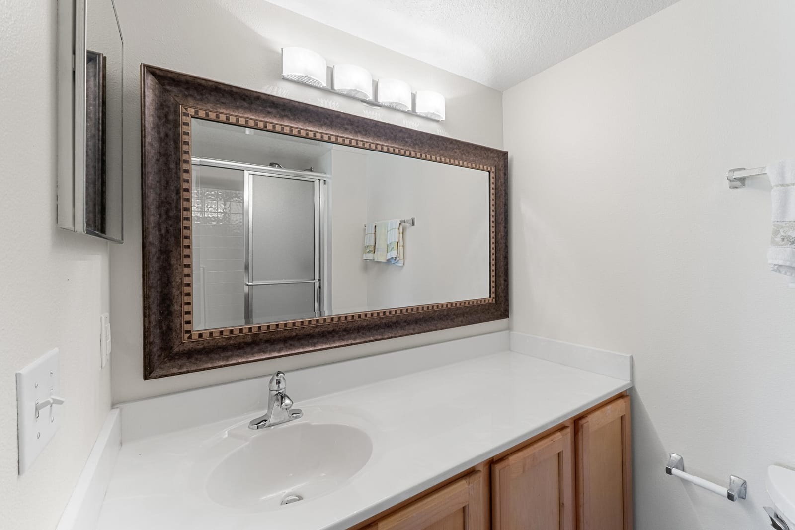6057 Ridgelake Cir Circle, Vero Beach, FL 32967 photo 15